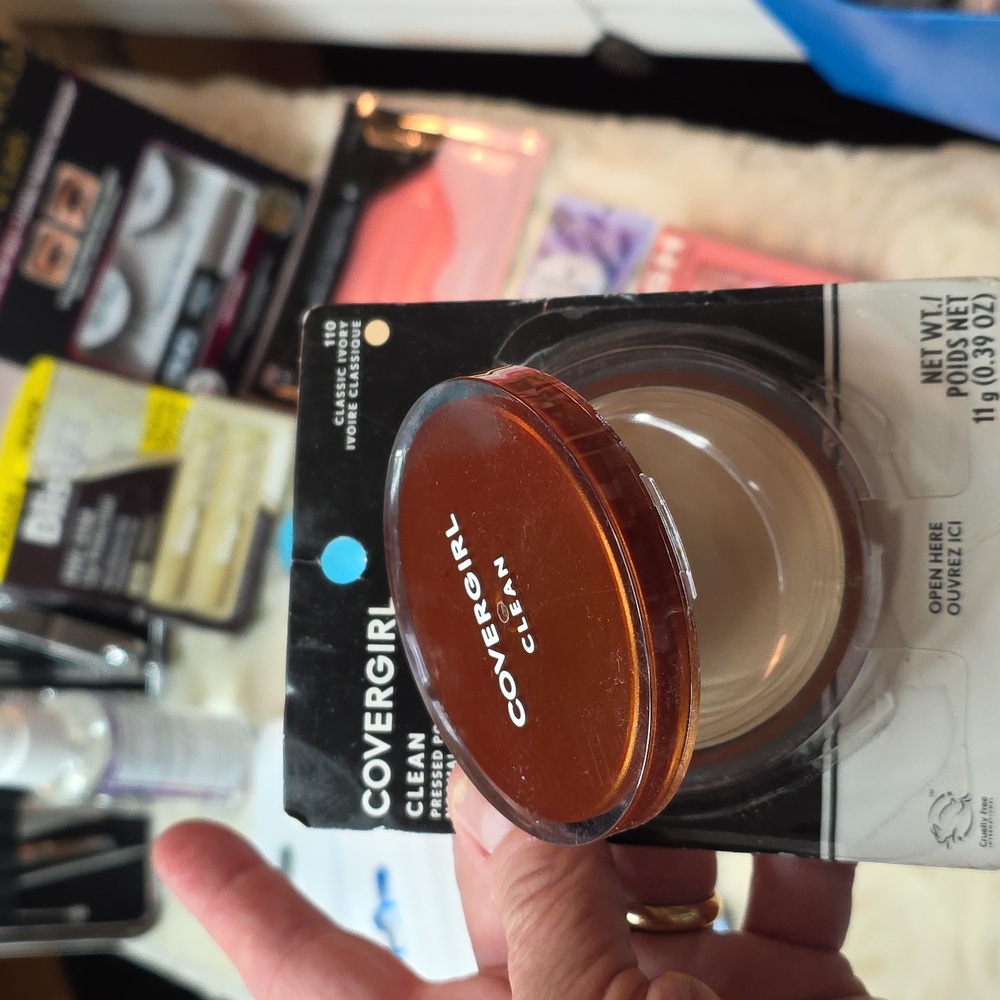 Beauty Bundle Weekend Must Haves Refresher Kit - Picture 11 of 11